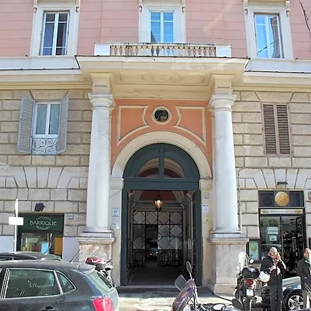 Collina Hotel